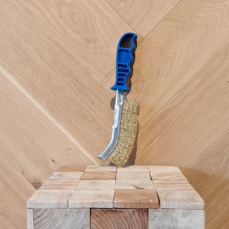 BROSSE METALE CONVEXE