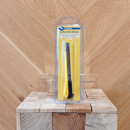 CUTTER 9 MM PLASTIQUE