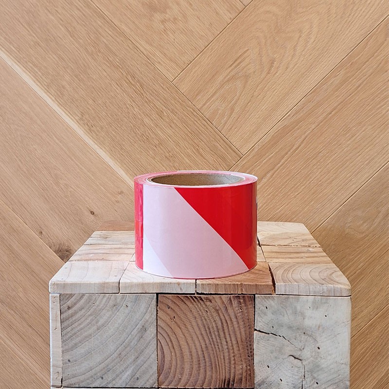 RUBAN CHEVRON PVC ROUGE ET BLANC